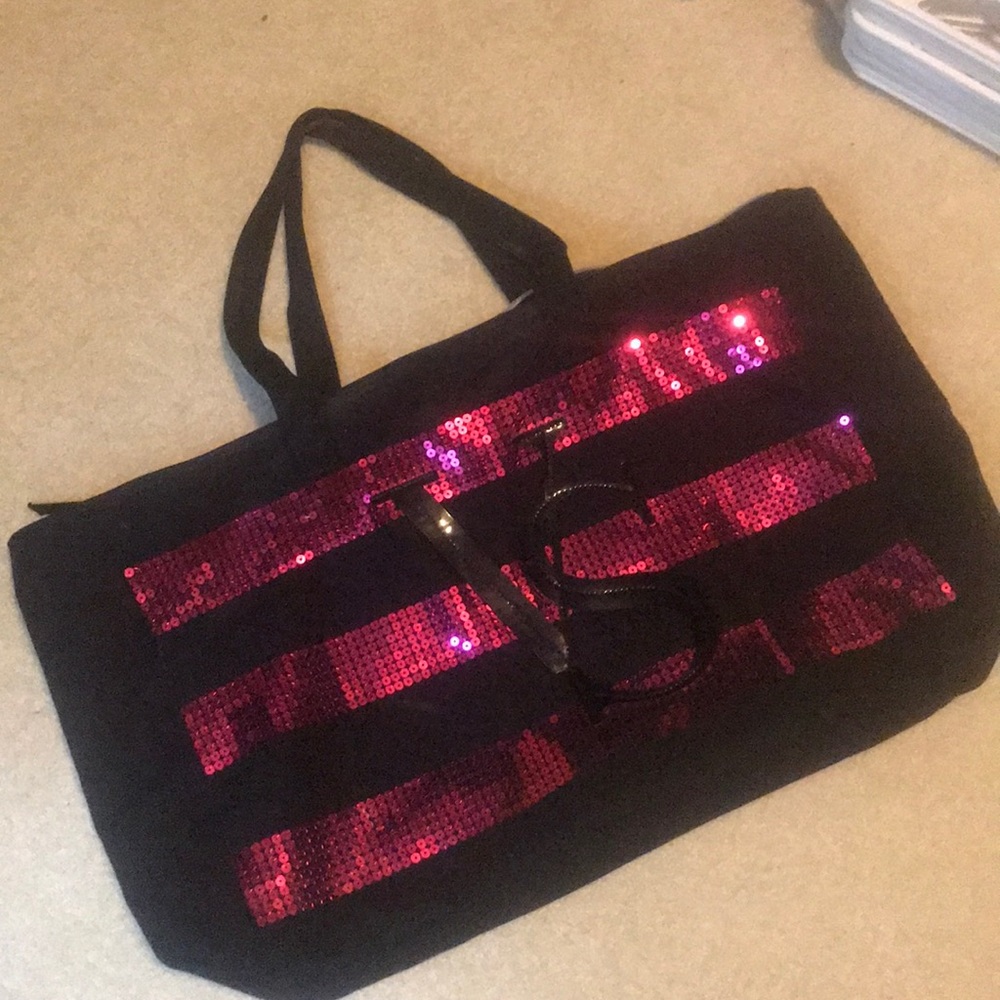 Victoria’s Secret Weekender Bag